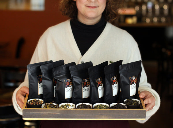 Exploring Tea Assortment / Cha Noir Tea House - Maison de thé Cha Noir